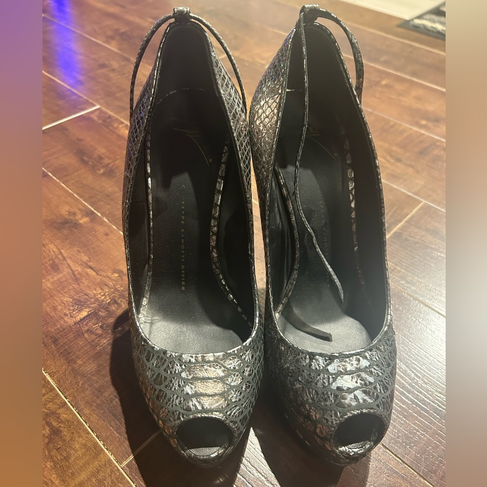 giuseppe zanotti design heels - 38.5